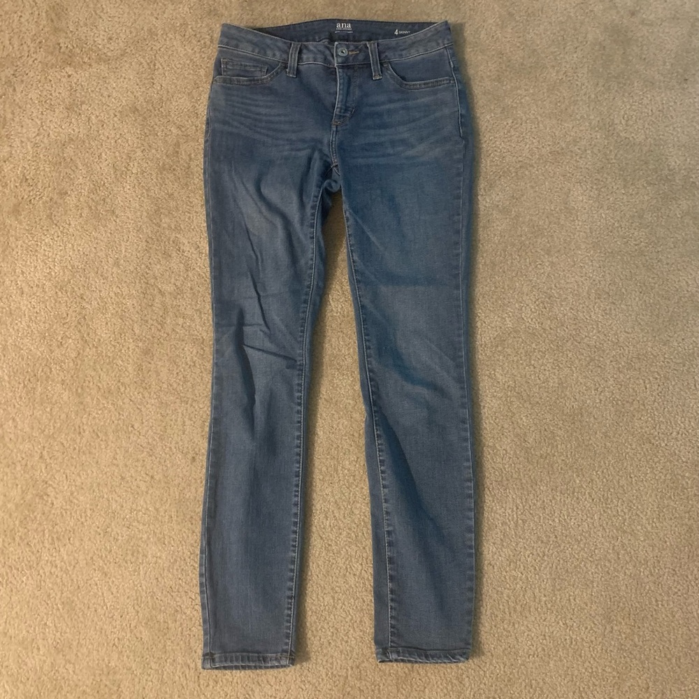a.n.a. Skinny Jeans